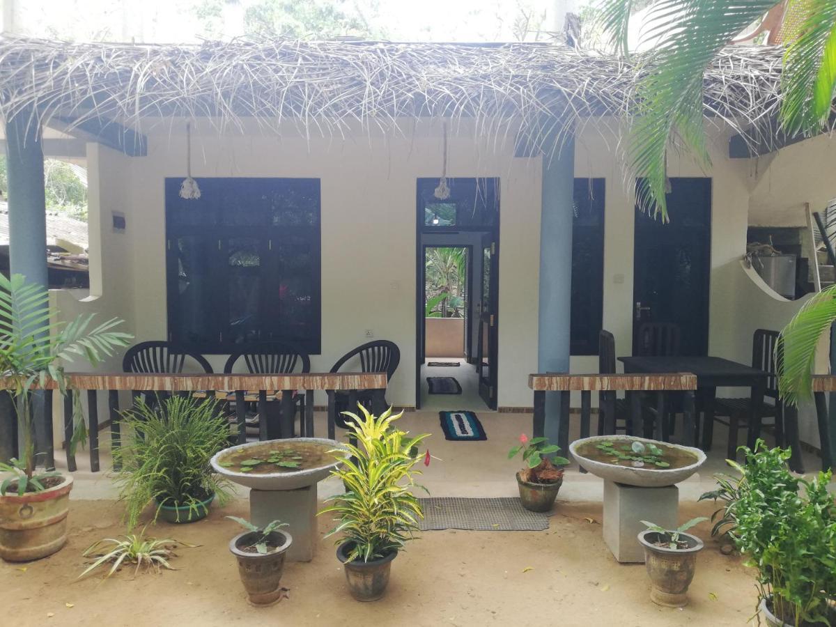 Sea Breeze Garden Hotel Tangalle Eksteriør billede