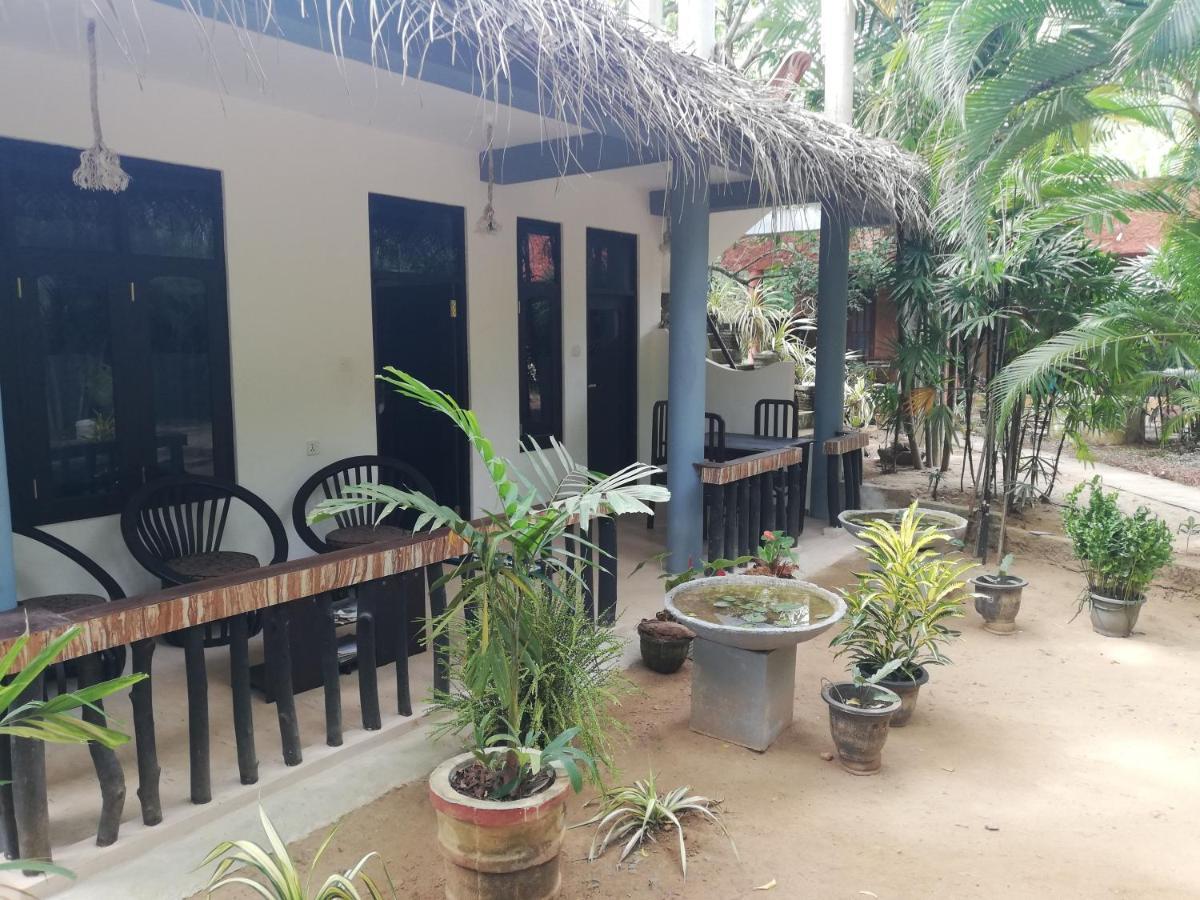 Sea Breeze Garden Hotel Tangalle Eksteriør billede