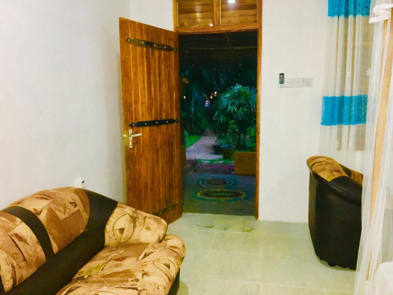 Sea Breeze Garden Hotel Tangalle Eksteriør billede
