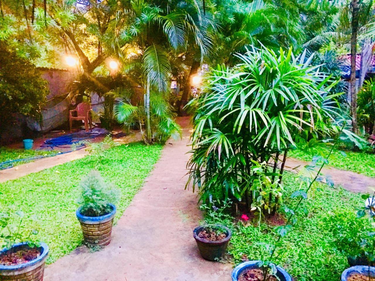 Sea Breeze Garden Hotel Tangalle Eksteriør billede