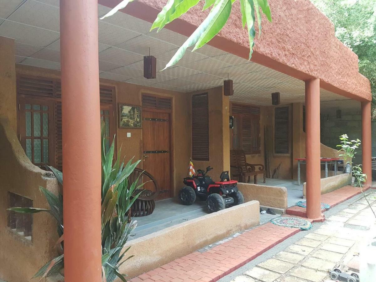 Sea Breeze Garden Hotel Tangalle Eksteriør billede